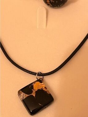 Murano set of necklace and bracelet black and gold Italian glass